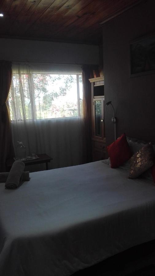 Guest Lodge On The Edge Stormsrivier Buitenkant foto